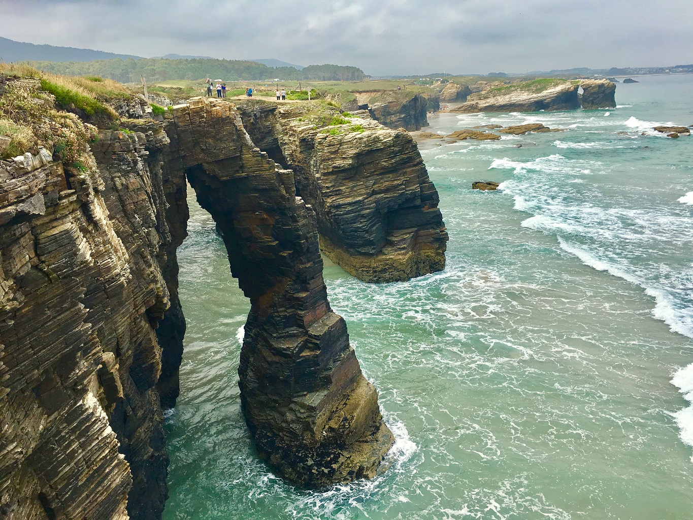 Океанські пляжі, стародавні міста та найкраща кухня країни. Чому варто запланувати поїздку північю Іспанії